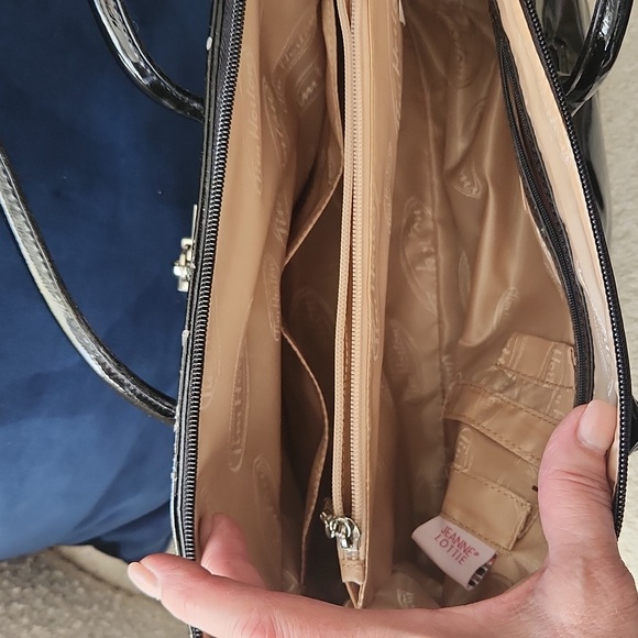 RARE Jeanne Lottie Tim Hortons Satchel - Picture 4 of 12